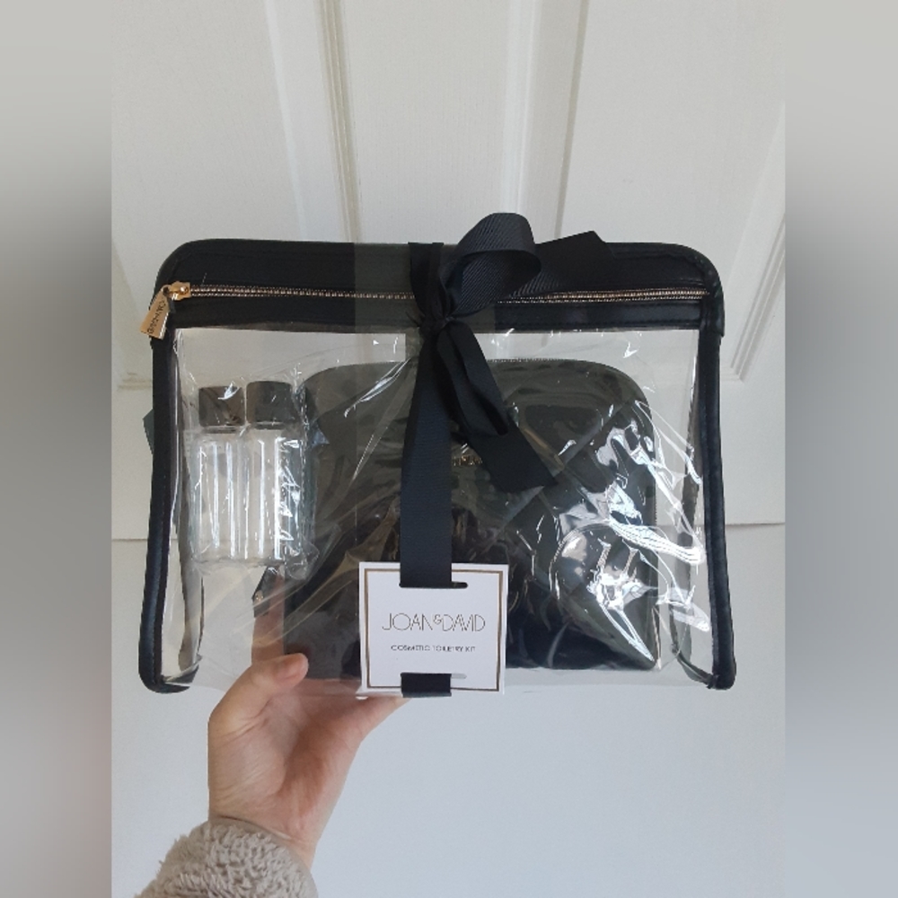 Joan & David Comestic Tolietry Kit